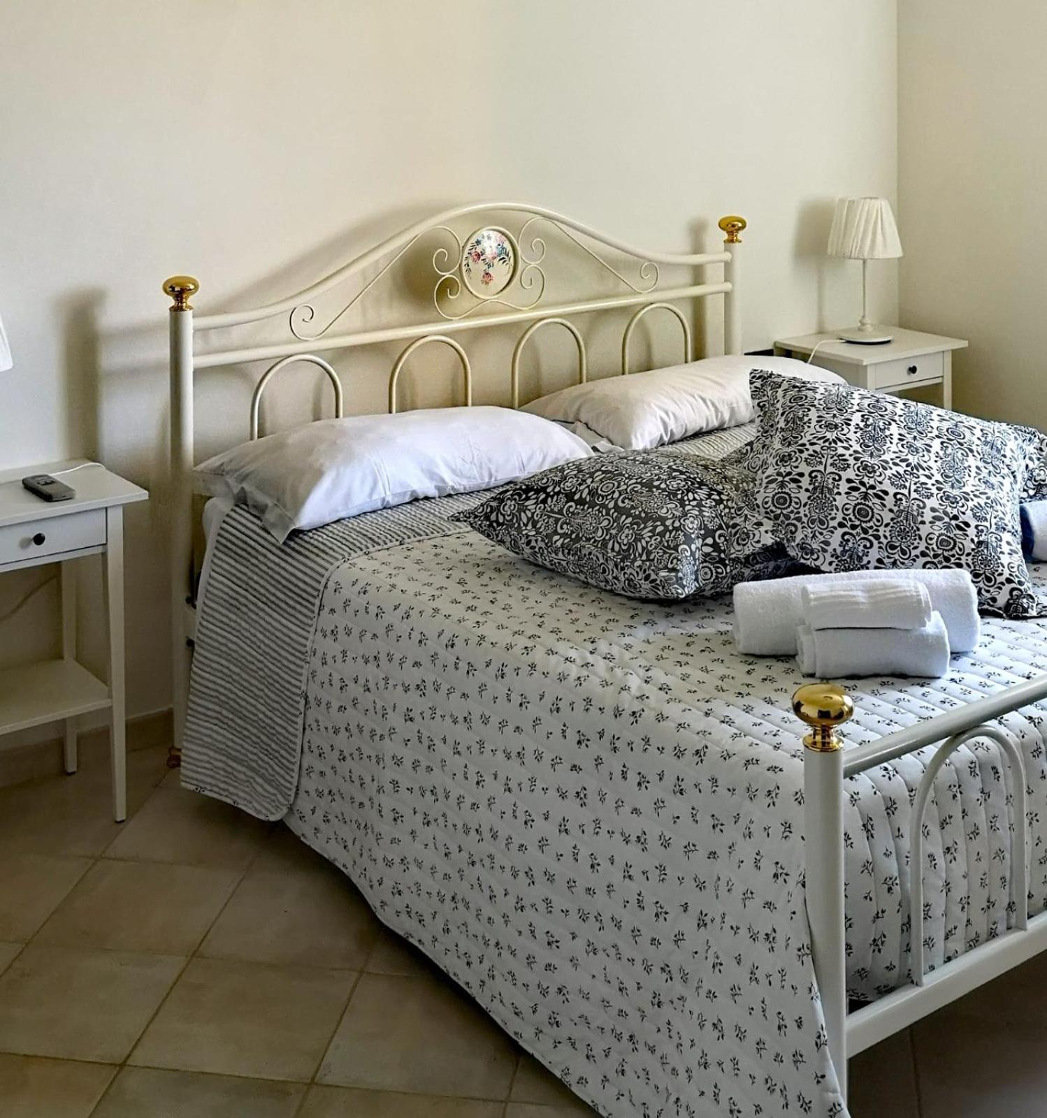 Villa Santa Margherita - La Suvera Ponte A Bozzone ภายนอก รูปภาพ